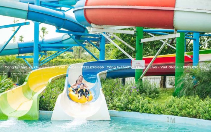 Trượt nước tại công viên biển Baara Land Quốc Oai