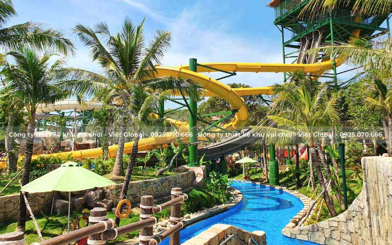 Vui chơi nước tại công viên nước Aquatopia