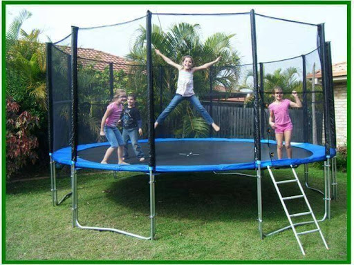 Bạt nhún lò xo trampoline, bạt nhún nhảy Máng trượt công viên nước ...