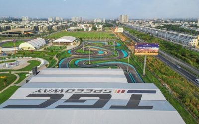 Không cần đi đâu xa, ngay trung tâm thành phố đã có đường đua Go-kart siêu xịn