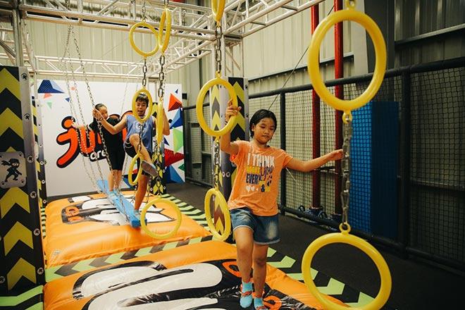 Mừng khai trương trung tâm giải trí bạt nhún JUMP ARENA Tăng Bạt Hổ - Hà Nội