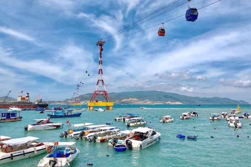 Cáp treo Vinpearl Nha Trang đưa bạn “bay” giữa đại dương và bầu trời 11