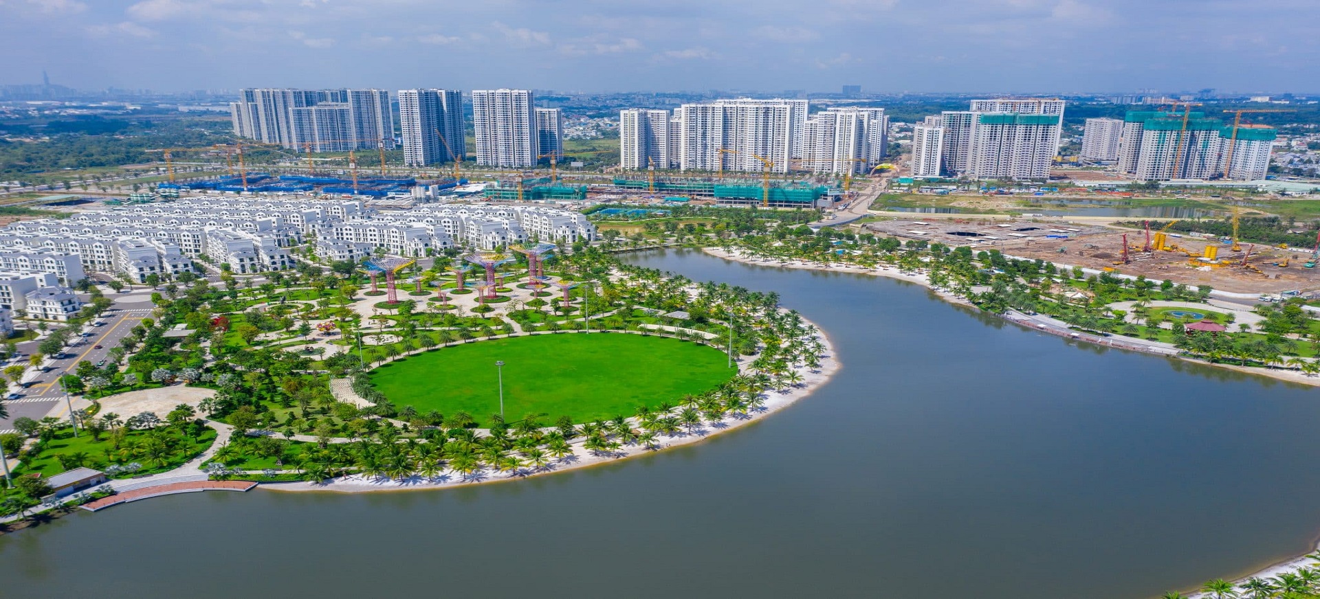 Biển nhân tạo Sài Gòn