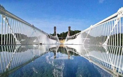 Cau-kinh-Skywalk-cong-vien-giai-tri--2